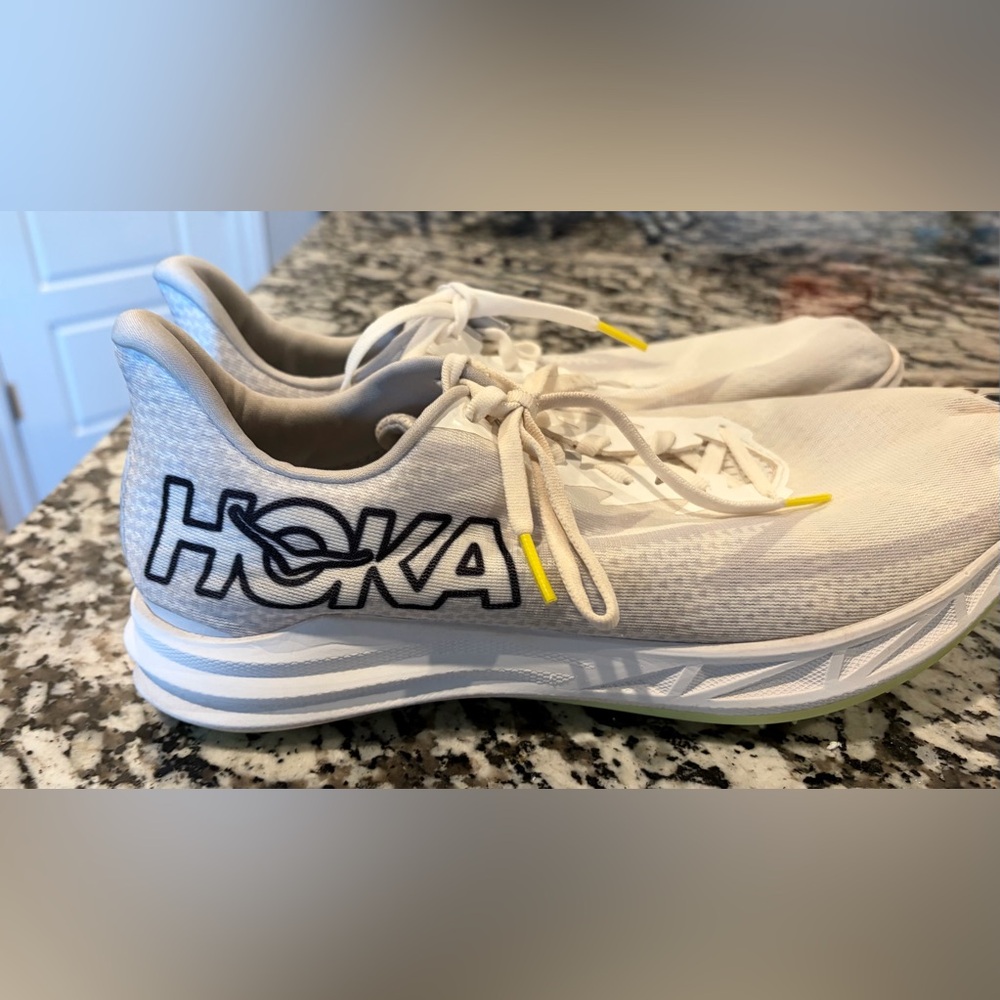 Hoka Crescendo MD Racing Track & Field Sprinting Shoes